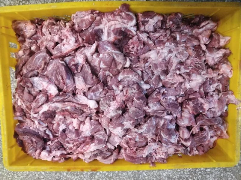 мясо свиных голов! в Курске и Курской области